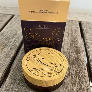 Tarte Amazonian Clay foundation